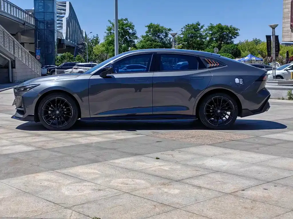 Changan UNI-V 2024 из CN, фото 7