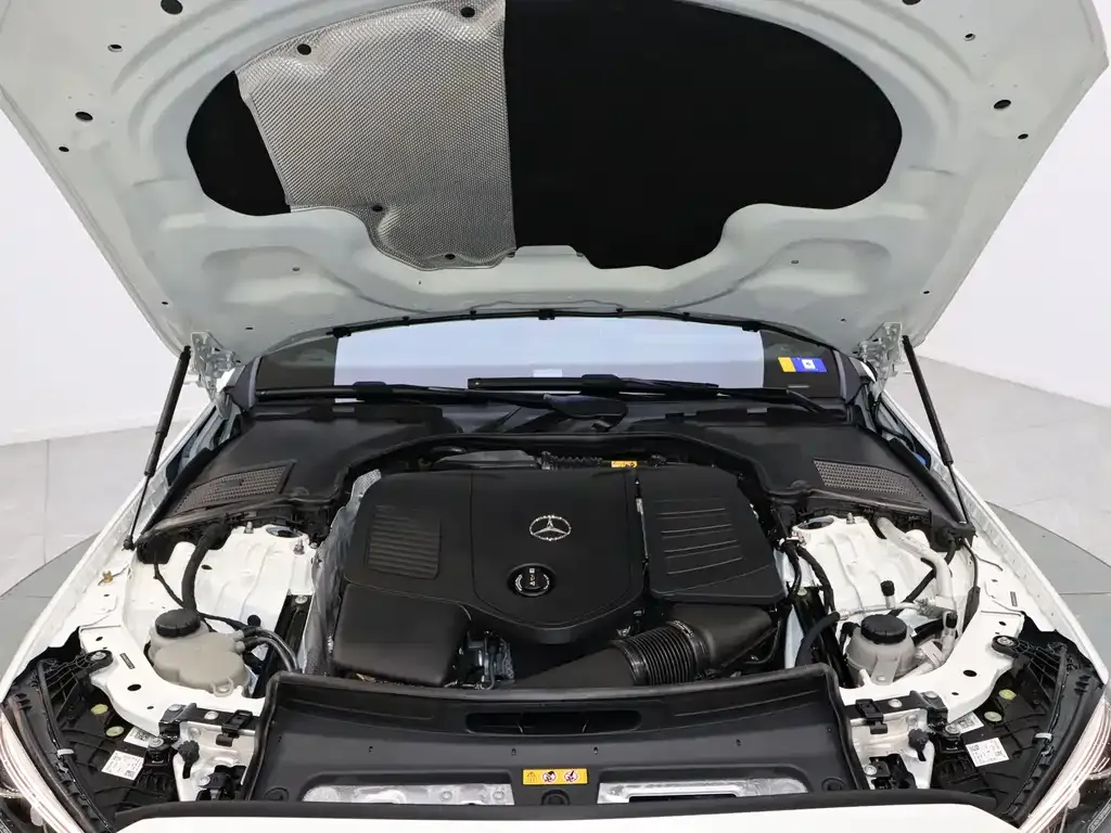 Mercedes-Benz C-Class 2023 из CN, фото 9