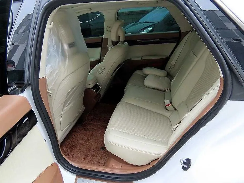 Hyundai Grandeur — фото 10