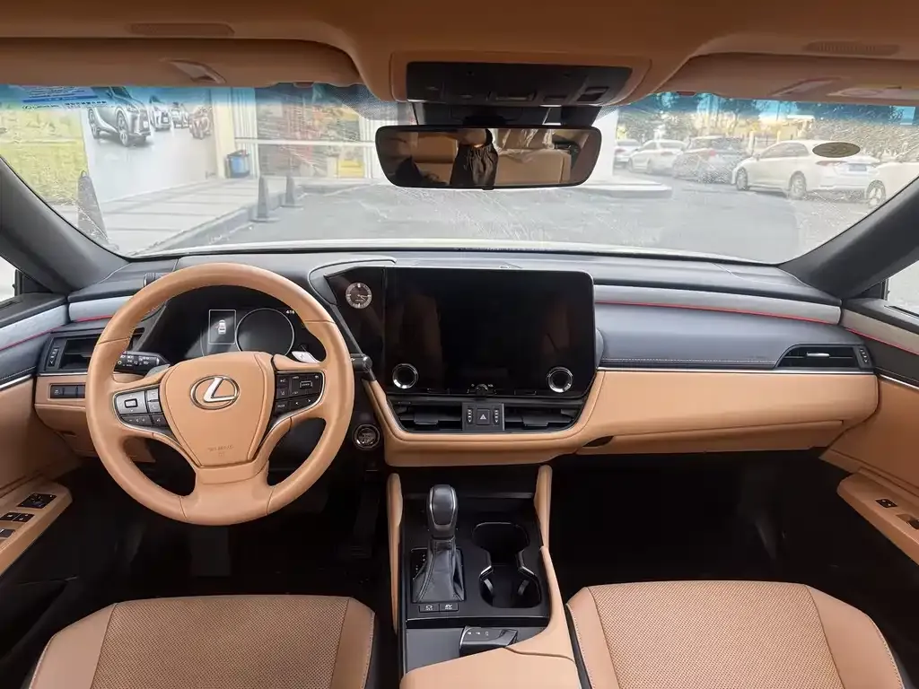 Lexus ES 2025 из CN, фото 6