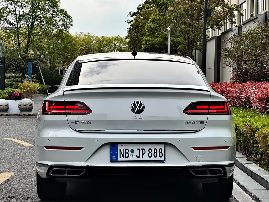 Volkswagen CC 2022 из CN, фото 9