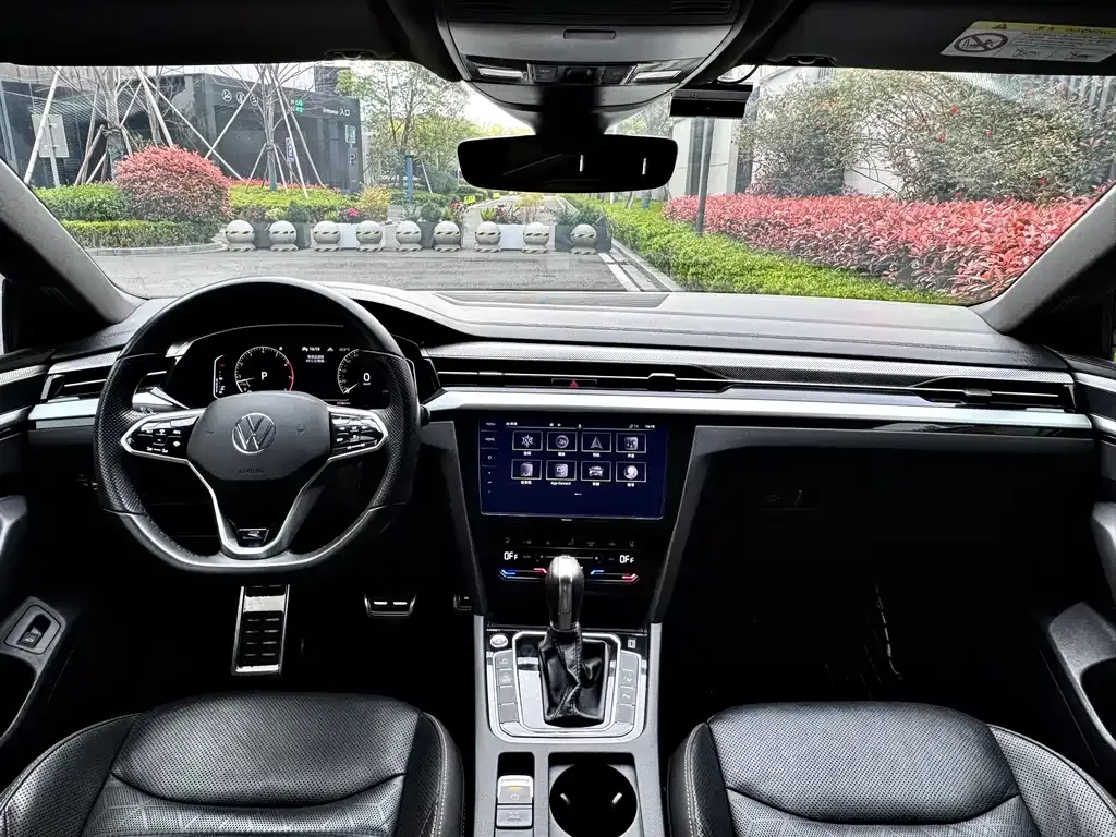 Volkswagen CC 2022 из CN, фото 4