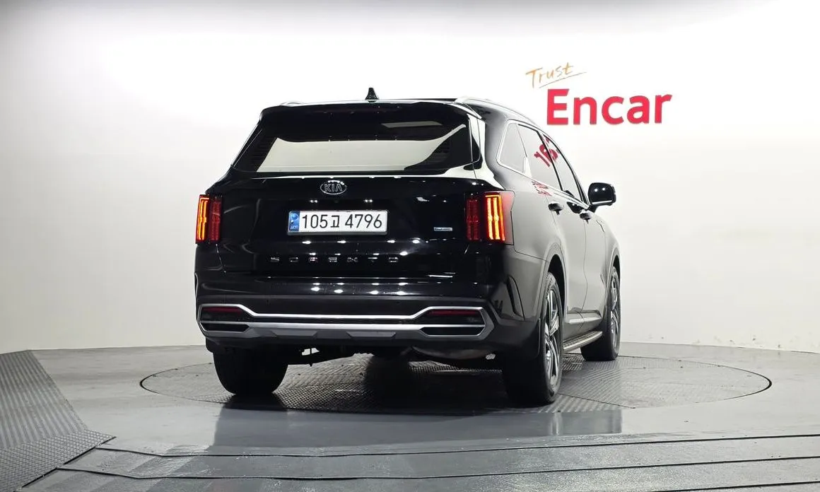 Kia Sorento — фото 4