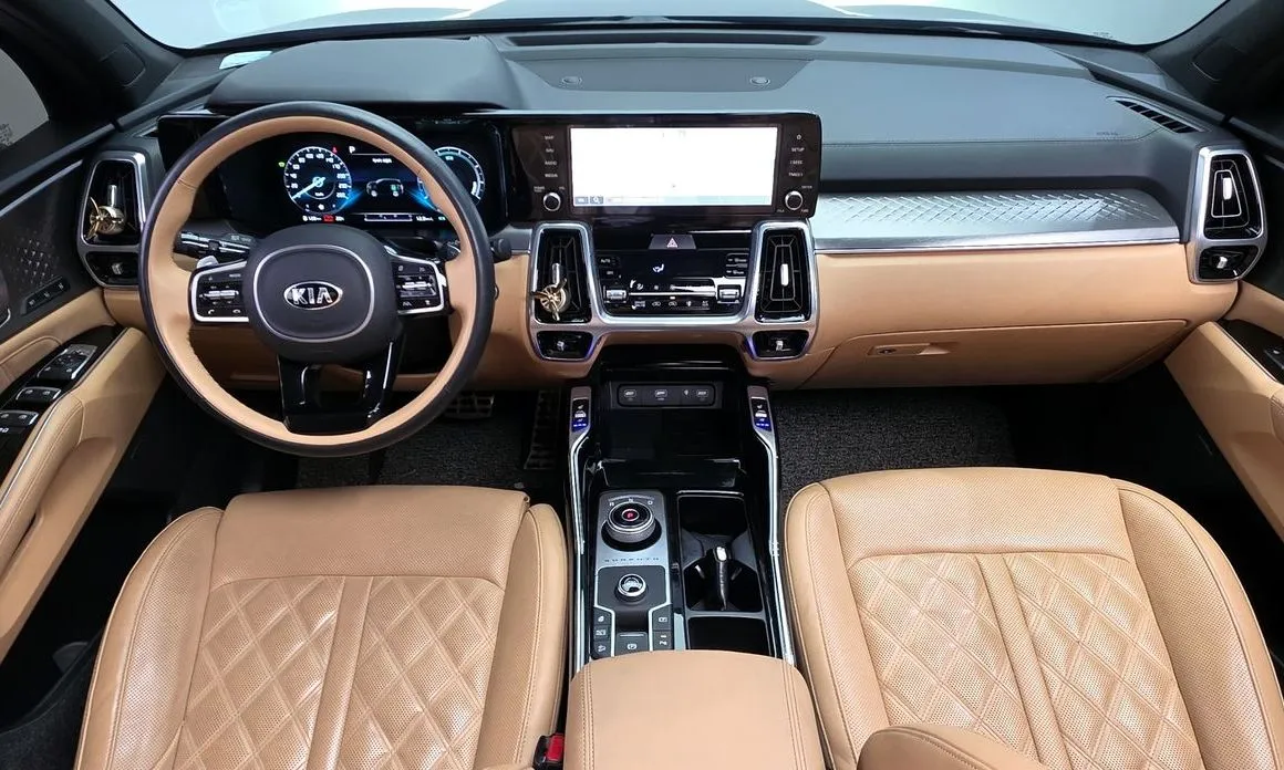 Kia Sorento — фото 9