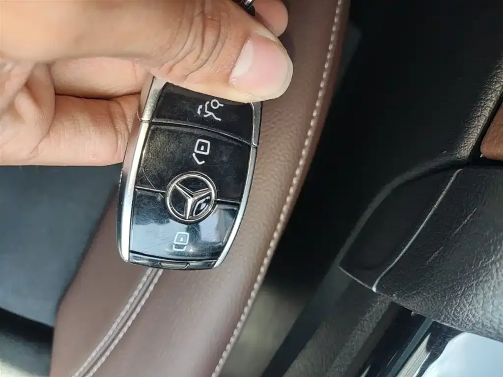 Mercedes-Benz A-Class 2023 из CN, фото 2