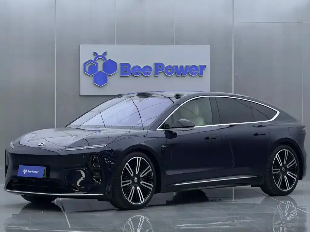 NIO ET9