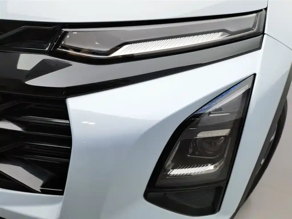 Chevrolet Plus 2024 из CN, фото 10