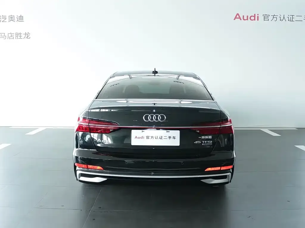 Audi A6L — фото 10