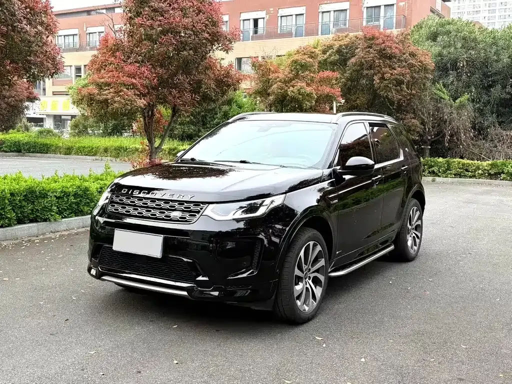 Land Rover Discovery Sport — фото 1
