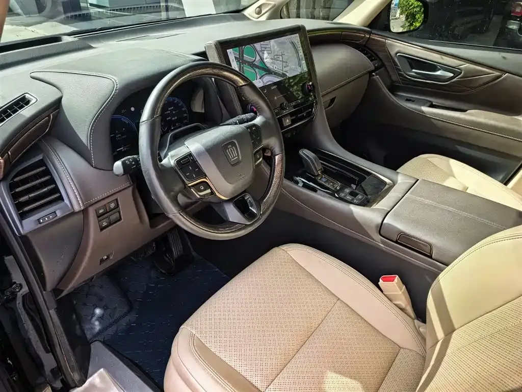 Toyota Vellfire — фото 8