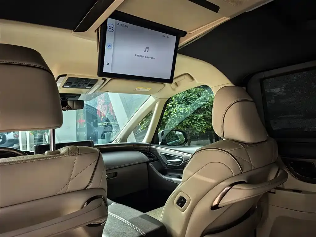 Toyota Vellfire — фото 6