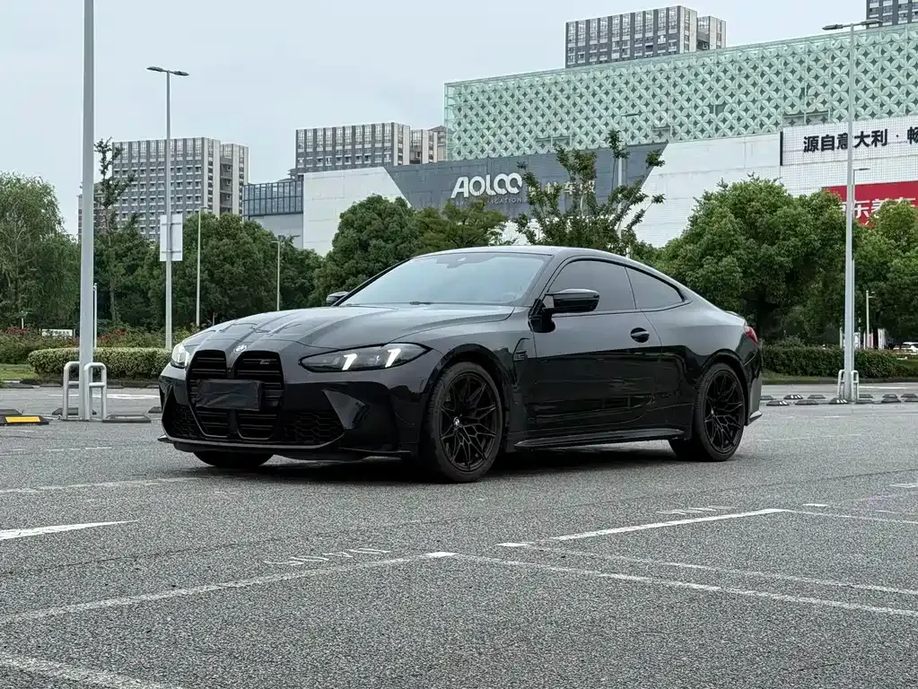BMW M4 2025 из CN, фото 4
