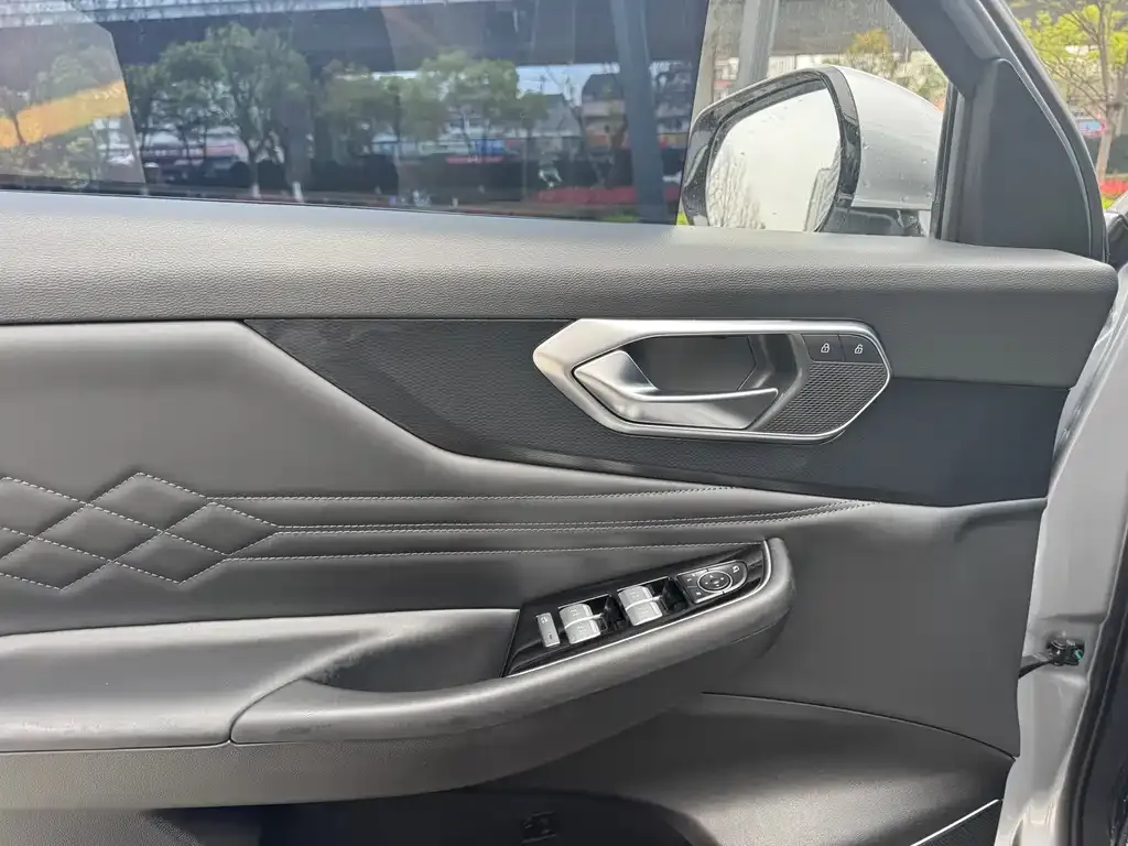 BAIC X7 2024 из CN, фото 8