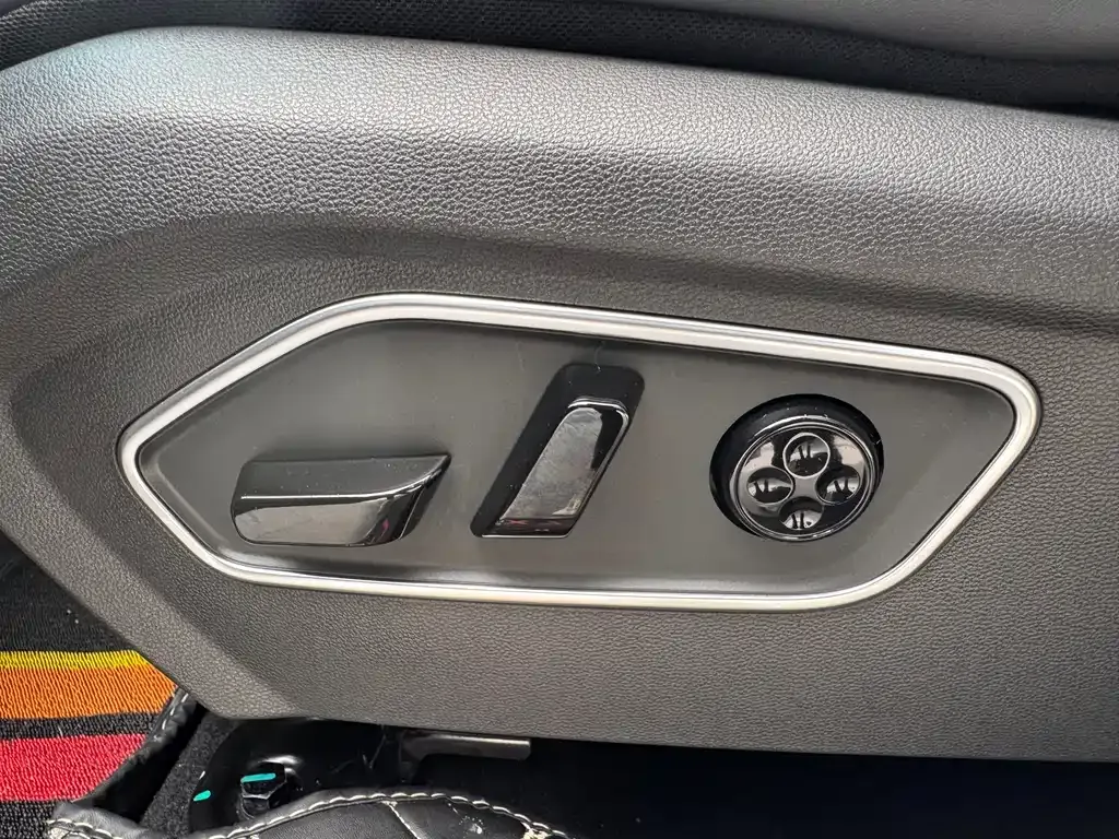 BAIC X7 2024 из CN, фото 10