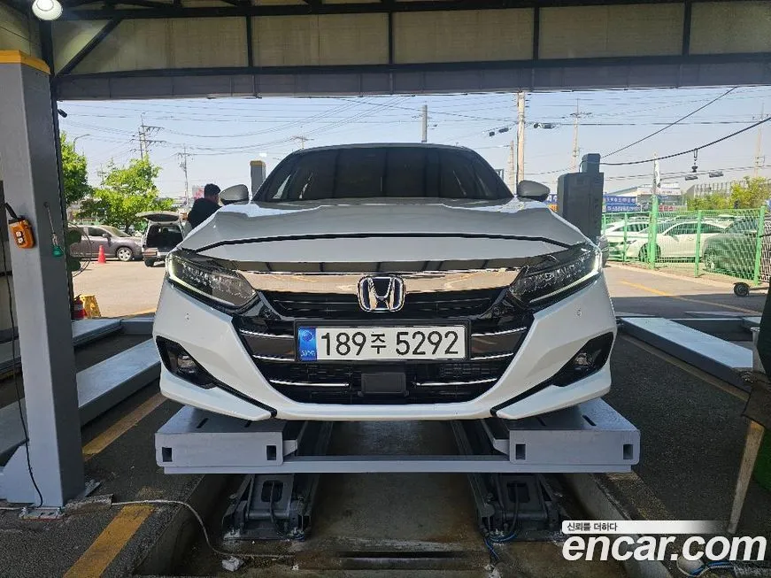 Honda Accord — фото 2
