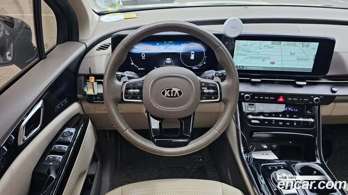 Kia Carnival — фото 3