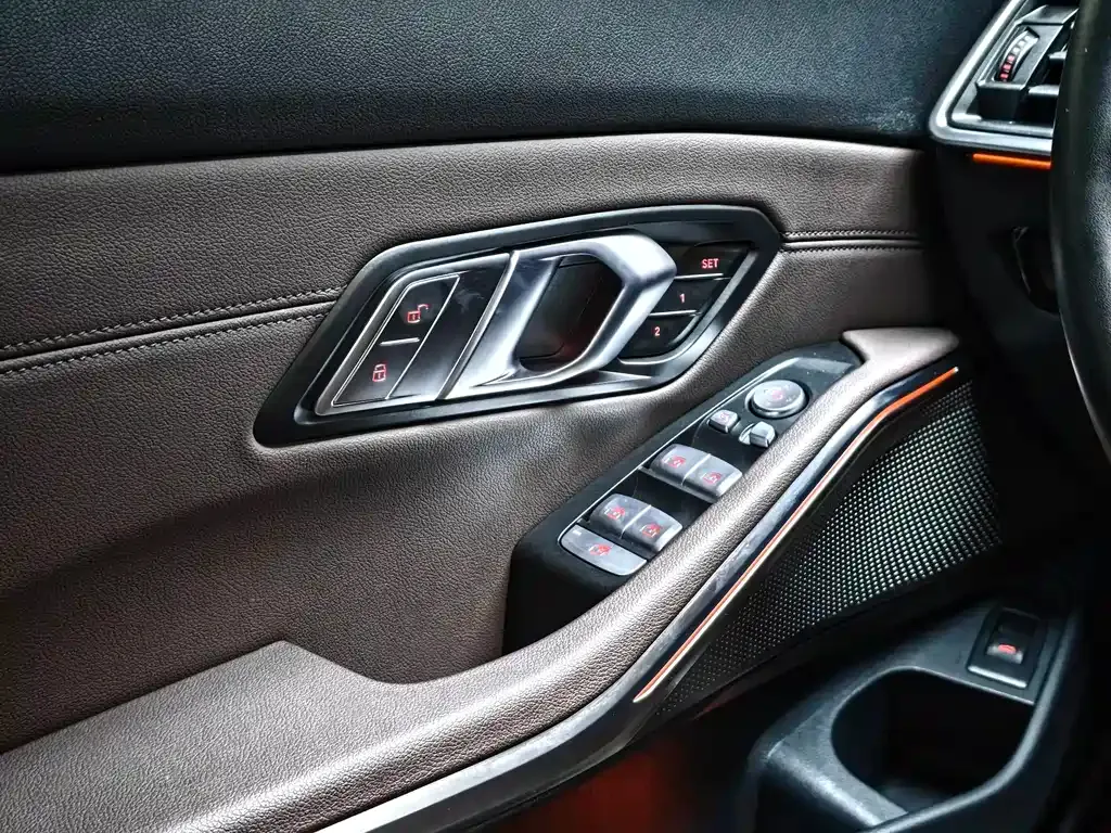 BMW 3 Series — фото 10