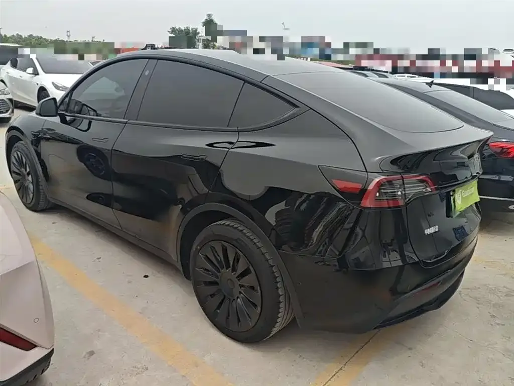 Tesla Model Y 2024 из CN, фото 7