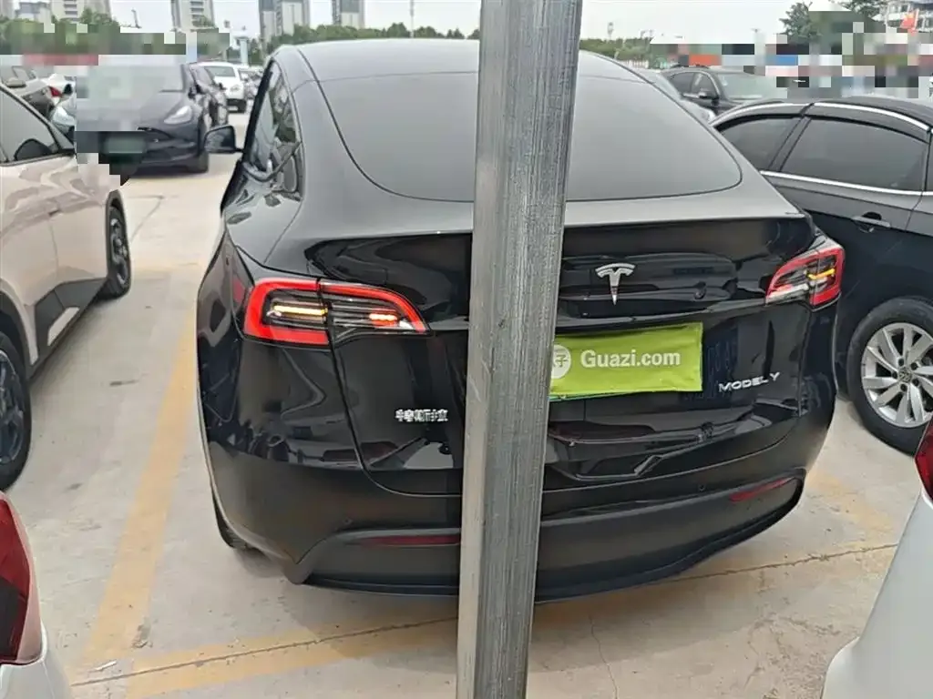 Tesla Model Y 2024 из CN, фото 5