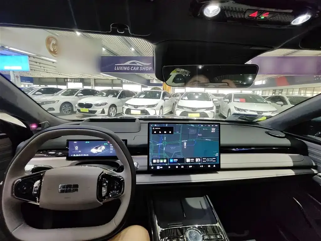 Geely Galaxy Xingyao 8 2025 из CN, фото 6