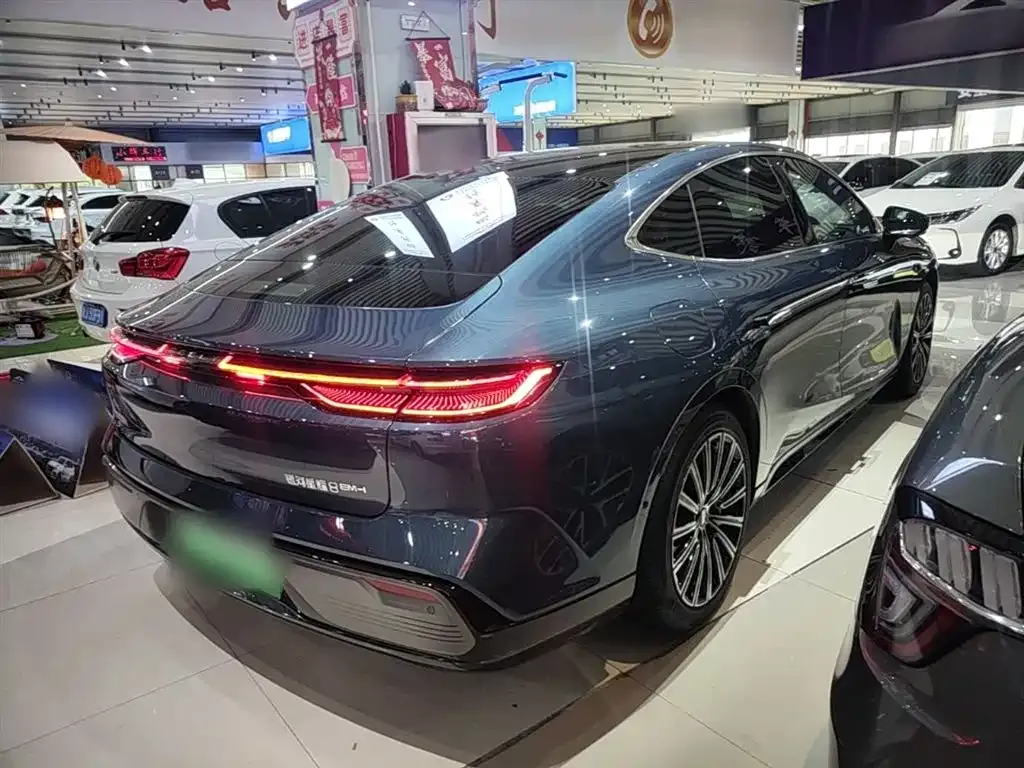 Geely Galaxy Xingyao 8 2025 из CN, фото 8