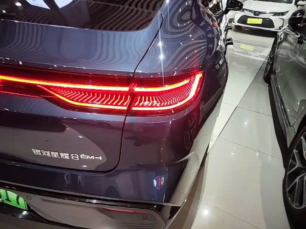 Geely Galaxy Xingyao 8 2025 из CN, фото 3