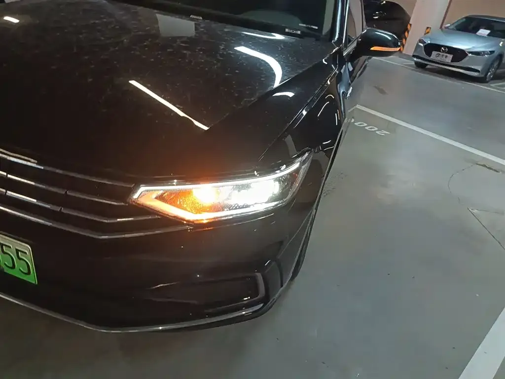 Volkswagen Magotan GTE PHEV 2023 из CN, фото 2