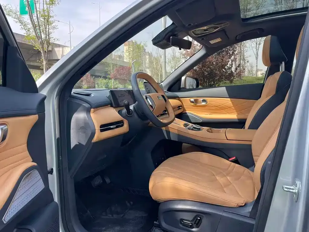 Geely Galaxy Xingjian 7 2025 из CN, фото 4
