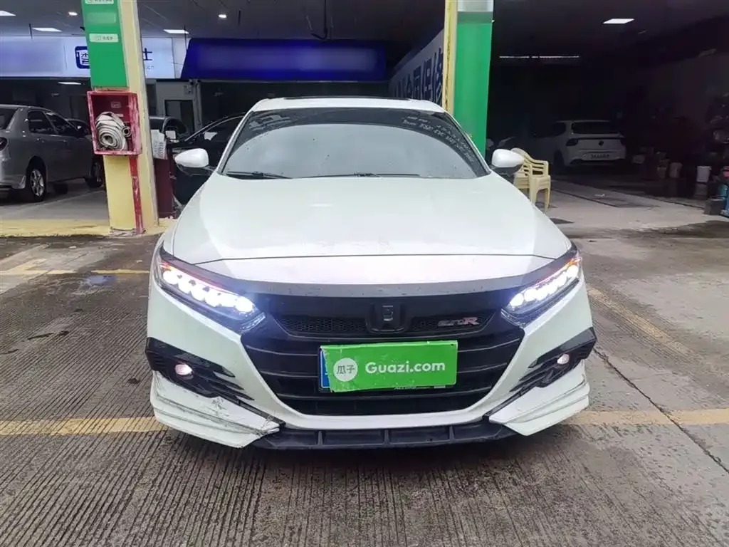 Honda Accord — фото 5