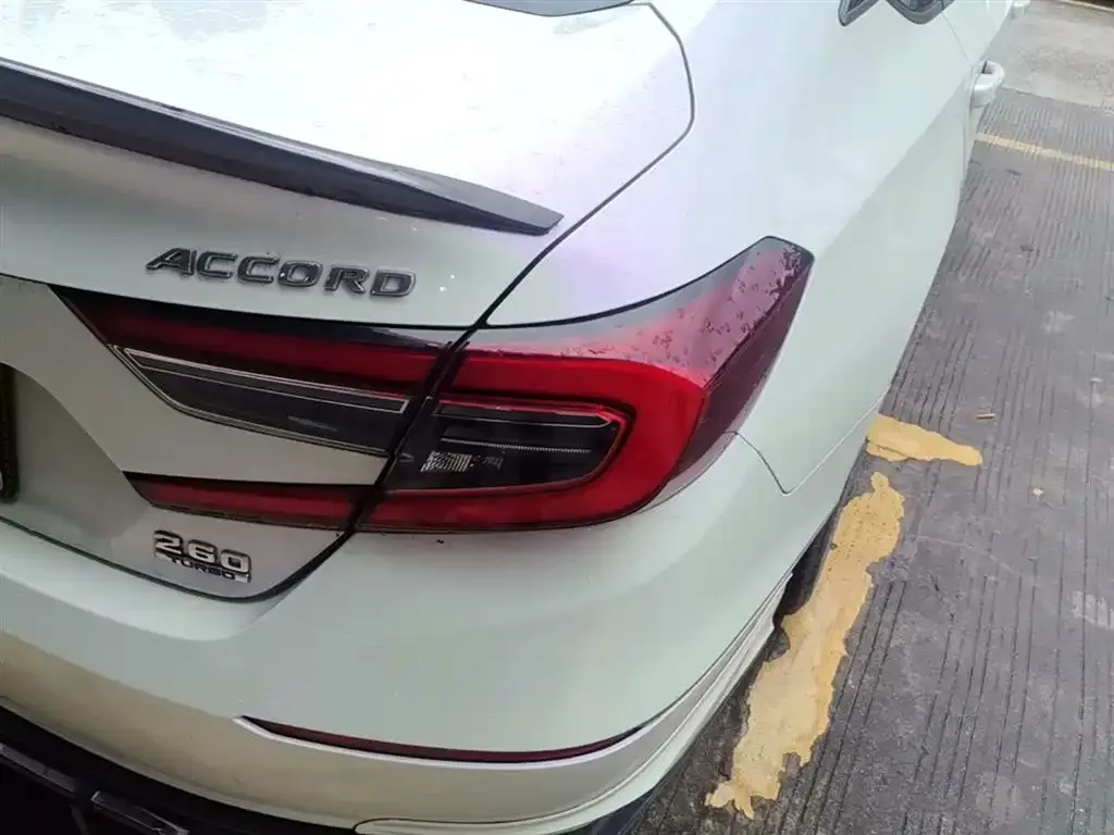 Honda Accord — фото 2