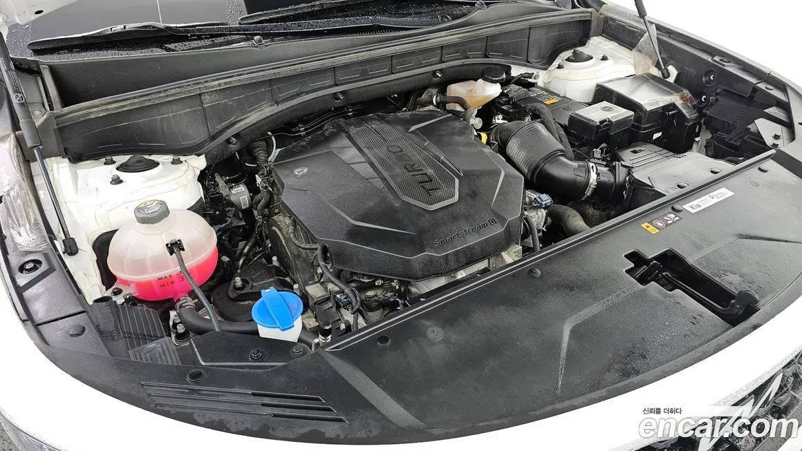 Kia Sorento — фото 7