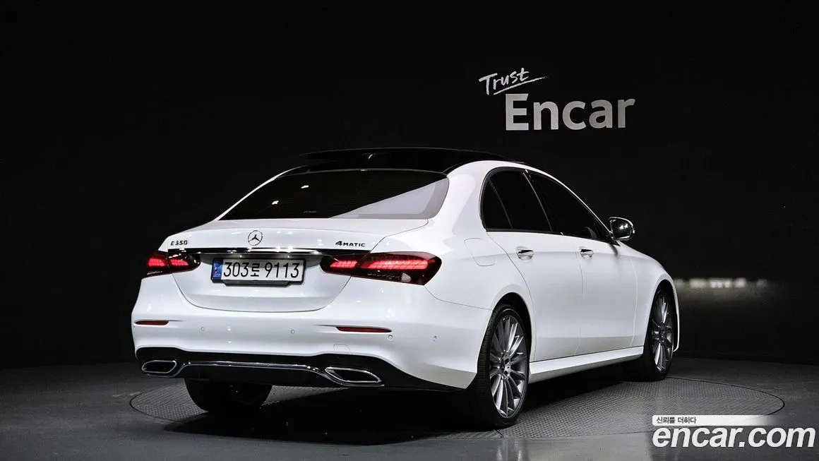 Mercedes-Benz E-Class — фото 3