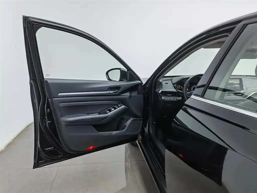 Nissan Teana 2021 из CN, фото 4