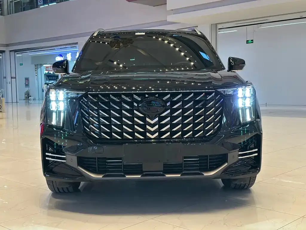 GAC Motor Trumpchi GS8 — фото 10