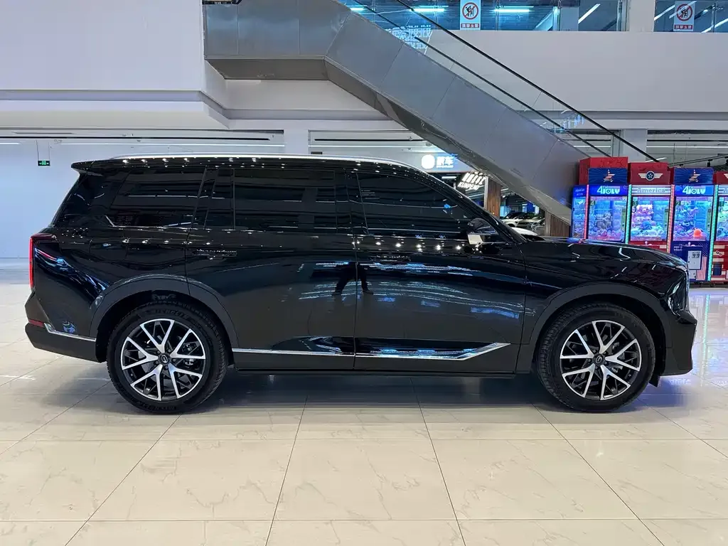 GAC Motor Trumpchi GS8 — фото 6