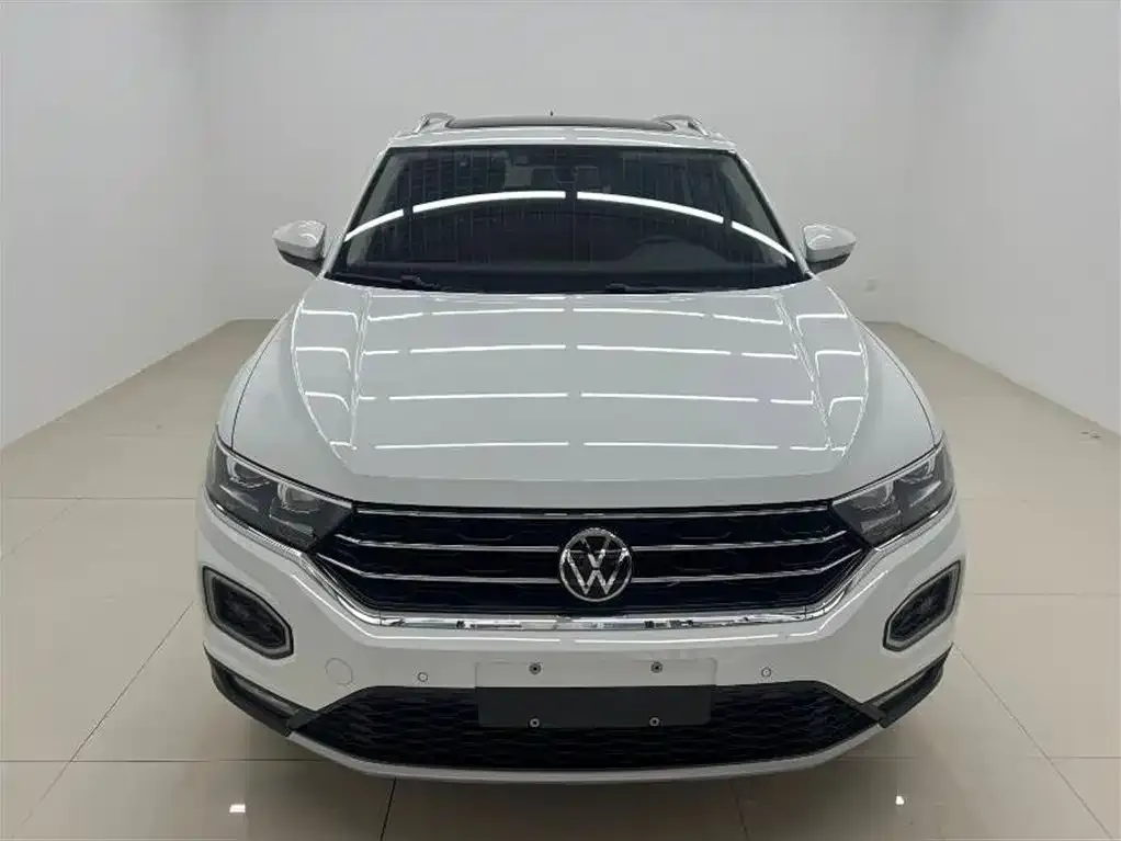 Volkswagen T-Roc — фото 5