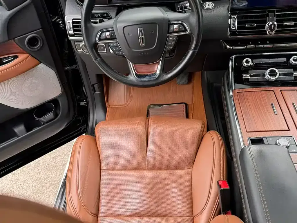 Lincoln Navigator 2021 из CN, фото 3