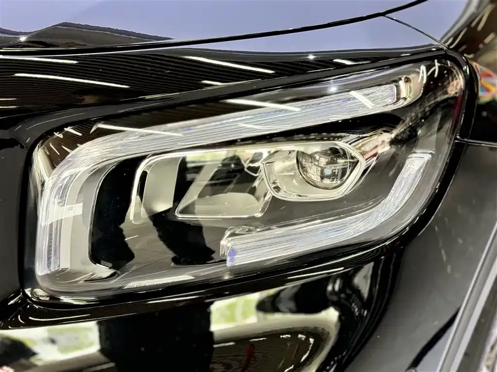 Mercedes-Benz GLB 2023 из CN, фото 8