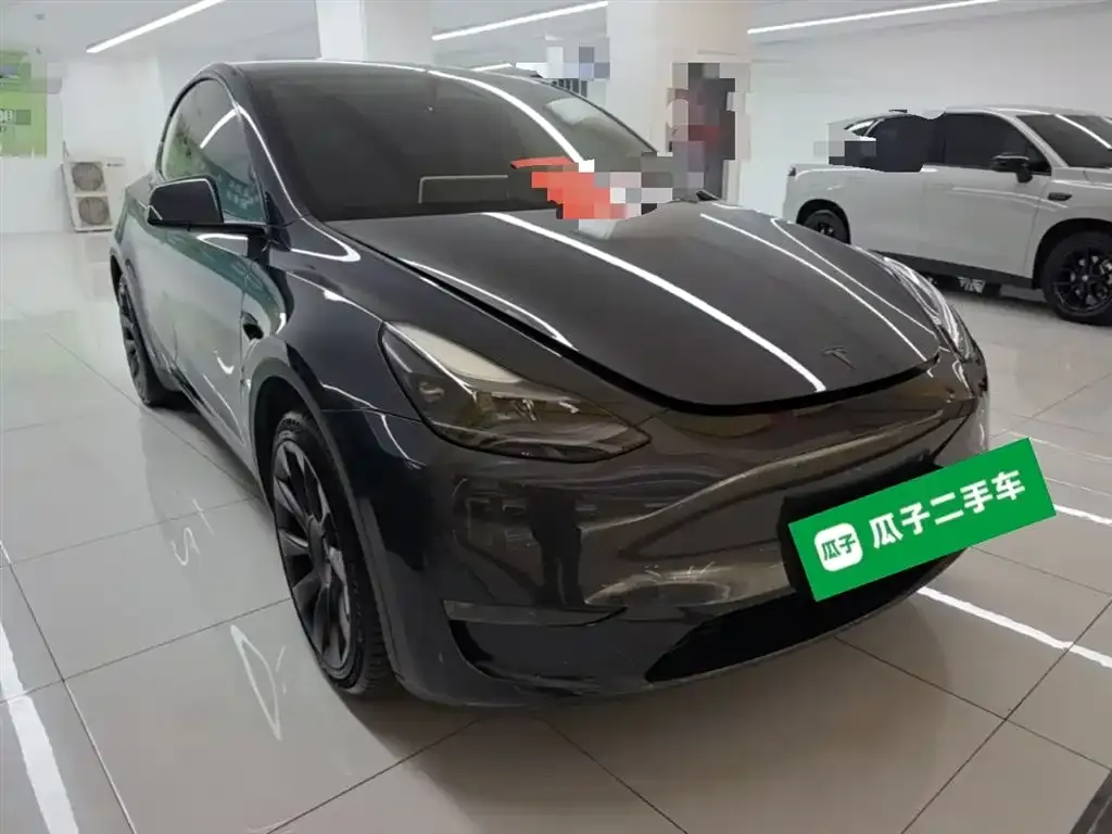 Tesla Model Y 2024 из CN, фото 3