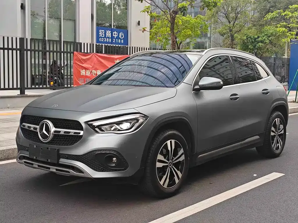 Mercedes-Benz GLA — фото 1