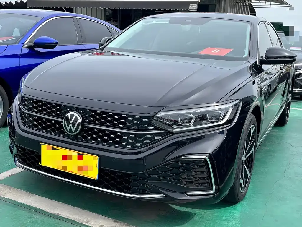 Volkswagen Passat 2024 из CN, фото 1