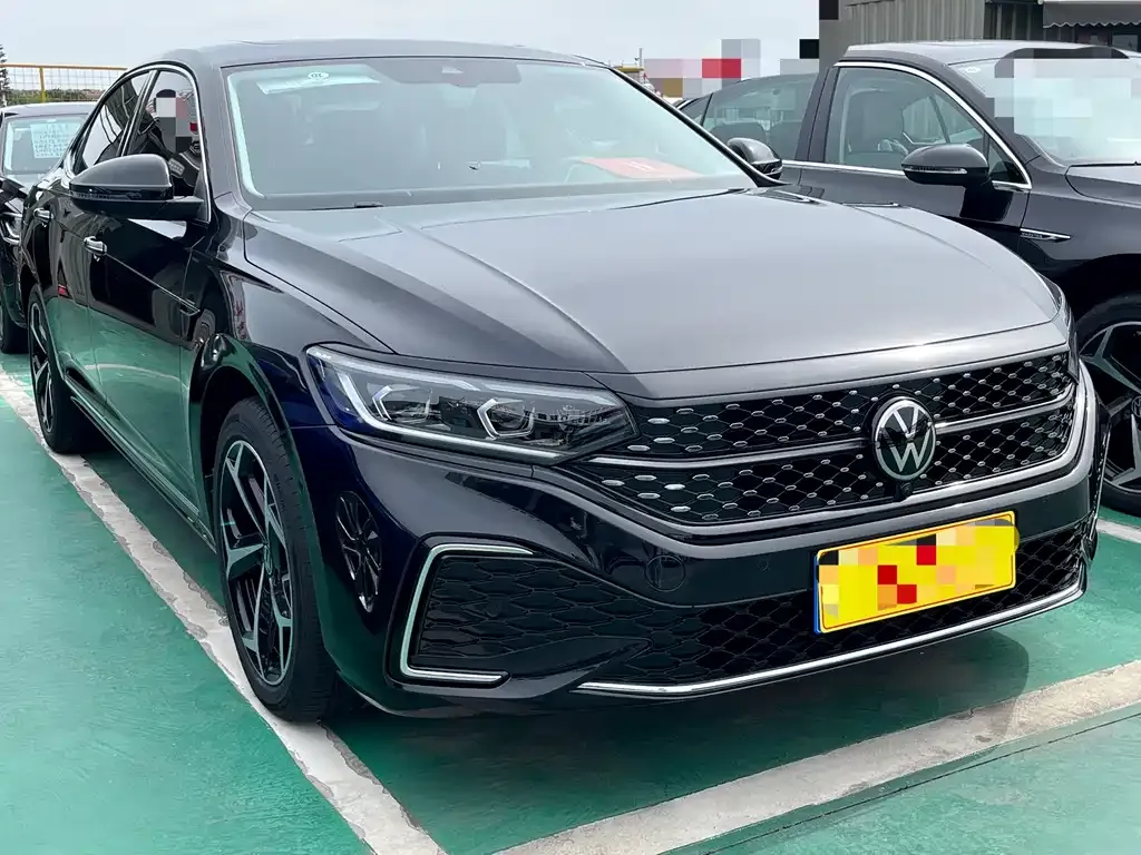 Volkswagen Passat 2024 из CN, фото 7