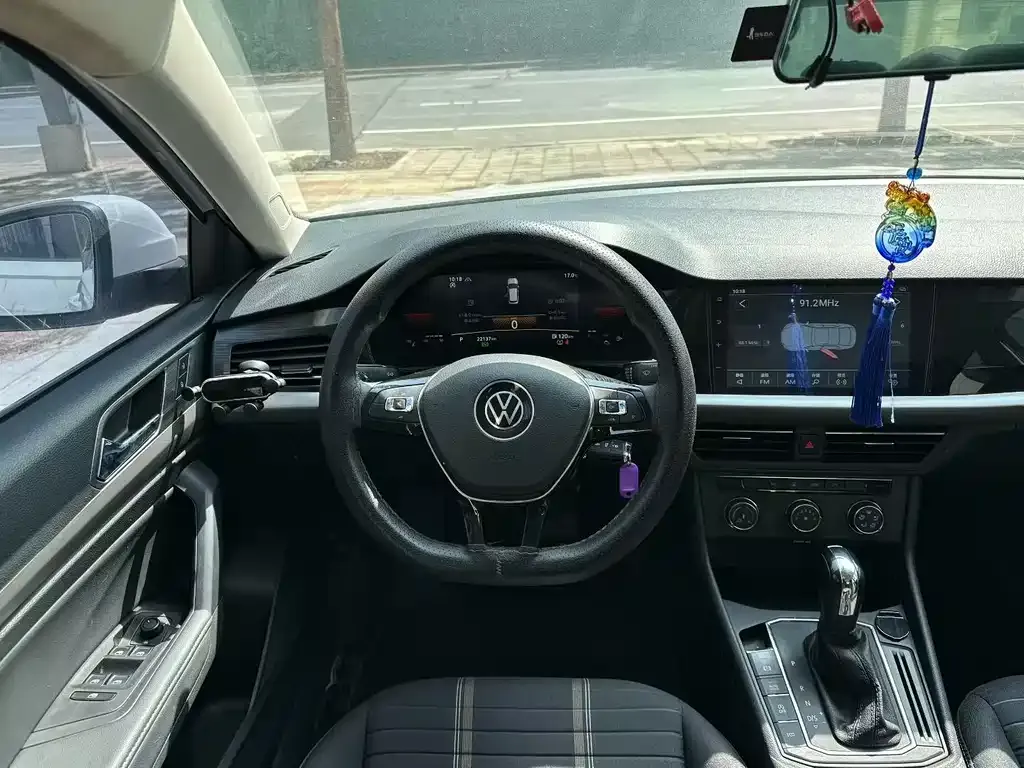 Volkswagen Lavida 2022 из CN, фото 2