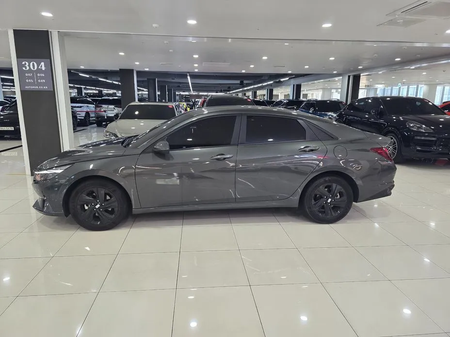 Hyundai AVANTE — фото 3