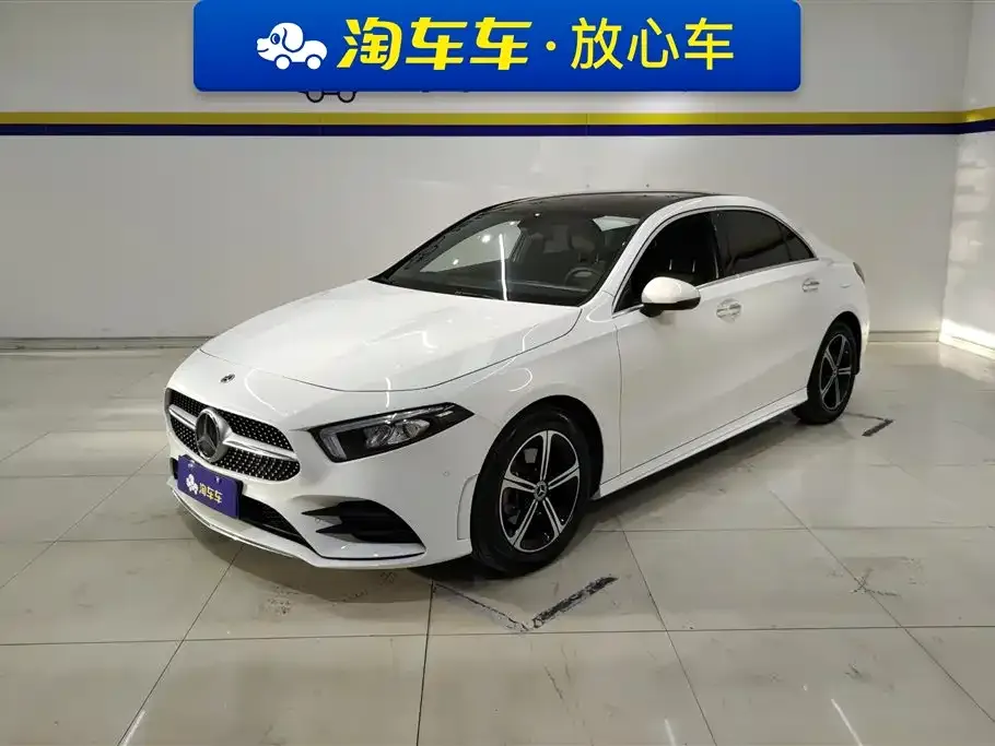Mercedes-Benz A-Class — фото 1