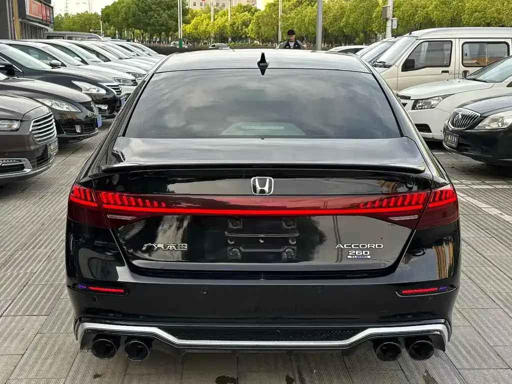 Honda Accord 2023 из CN, фото 8