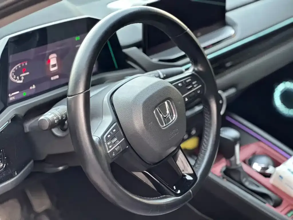 Honda Accord 2023 из CN, фото 2