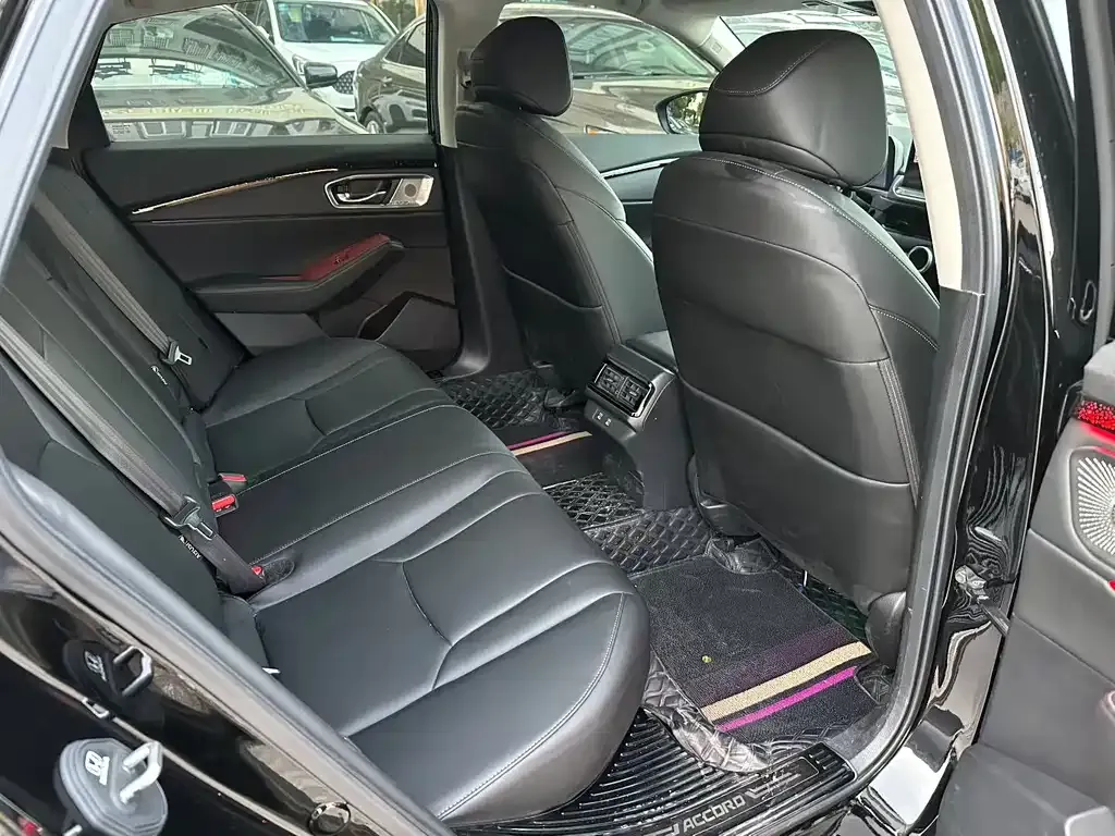 Honda Accord 2023 из CN, фото 6