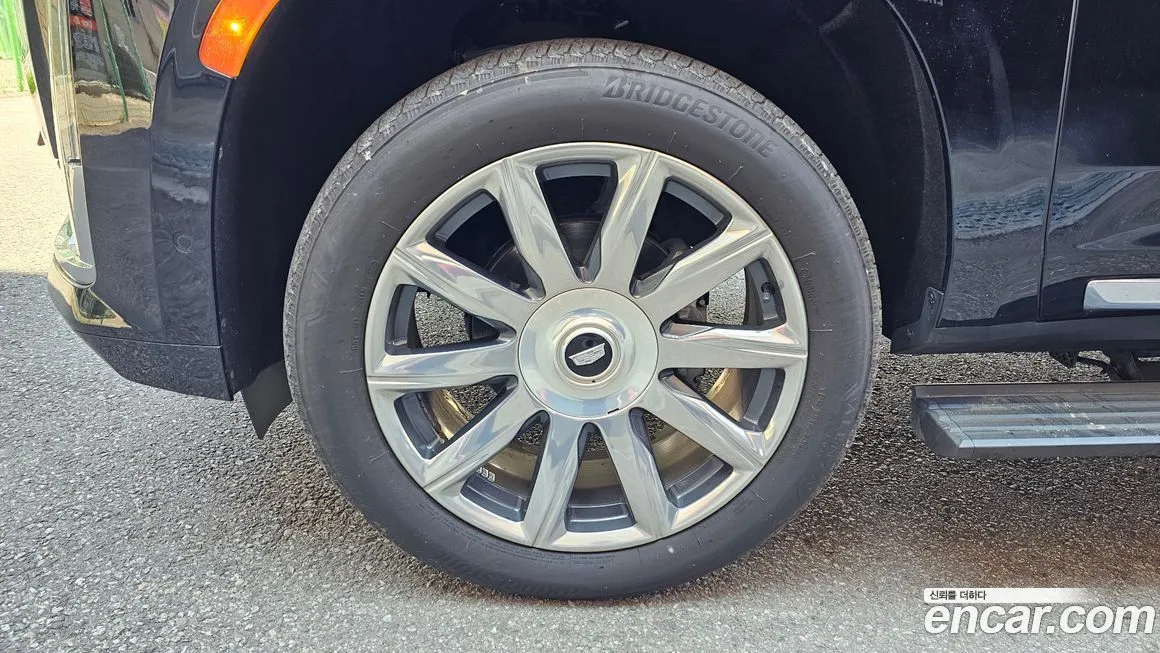 Cadillac Escalade 2022 из KR, фото 6