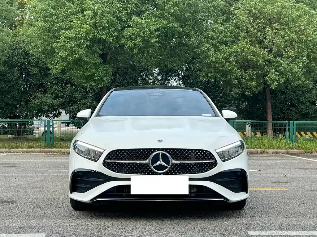 Mercedes-Benz A-Class — фото 10